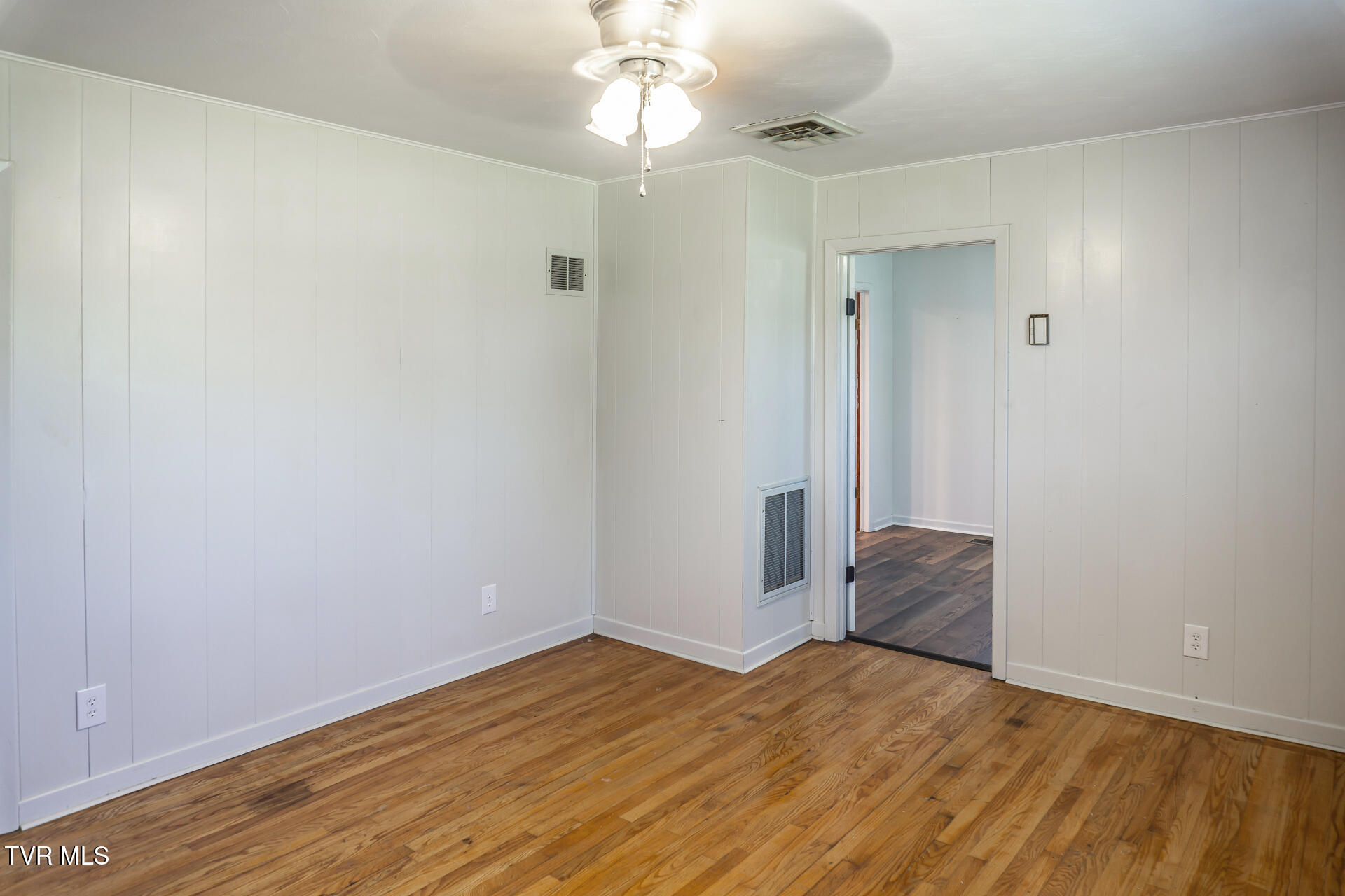 970 Sioux Trail Greeneville, TN 37743 - Photo 35 of 66 970SiouxTrailG_031