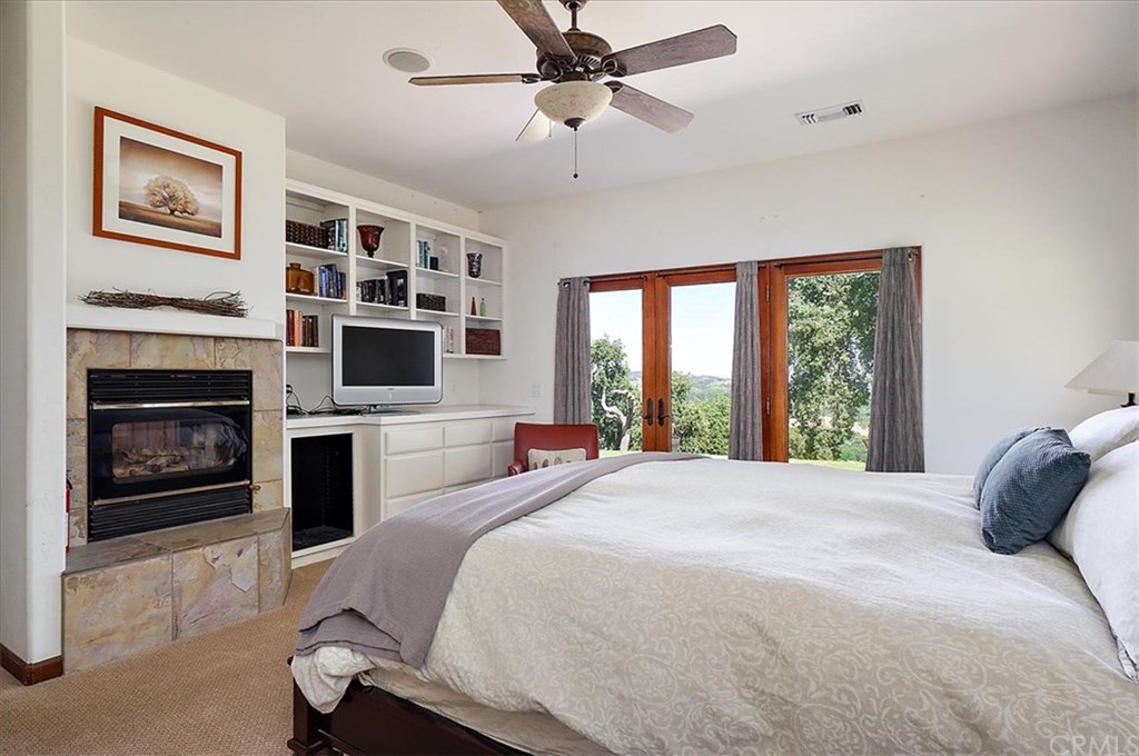 8470 Vineyard Ranch Way Paso Robles, CA 93446 - Photo 13 of 56