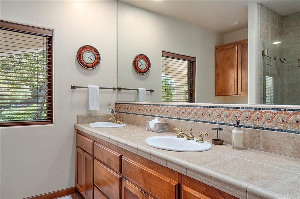 8470 Vineyard Ranch Way Paso Robles, CA 93446 - Photo 22 of 56