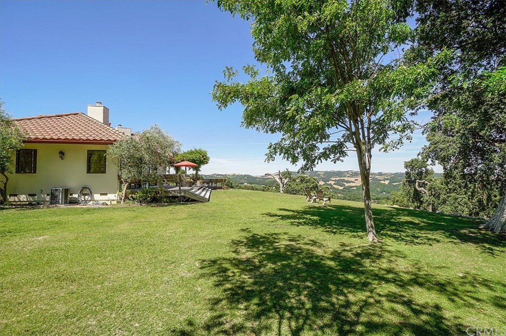 8470 Vineyard Ranch Way Paso Robles, CA 93446 - Photo 24 of 56