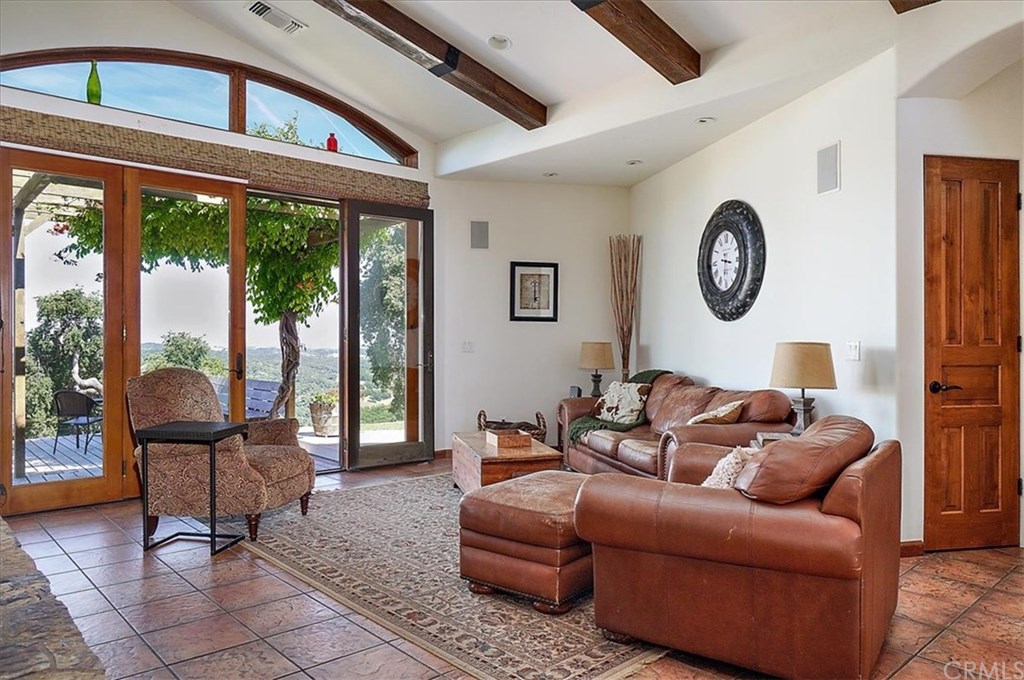 8470 Vineyard Ranch Way Paso Robles, CA 93446 - Photo 5 of 56