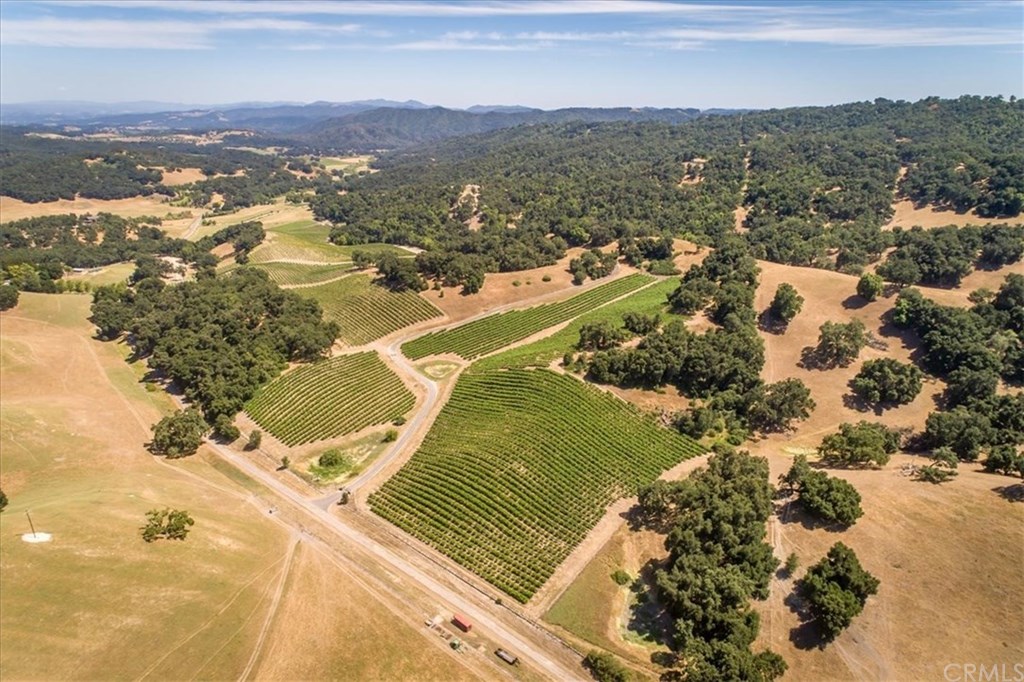 8470 Vineyard Ranch Way Paso Robles, CA 93446 - Photo 51 of 56