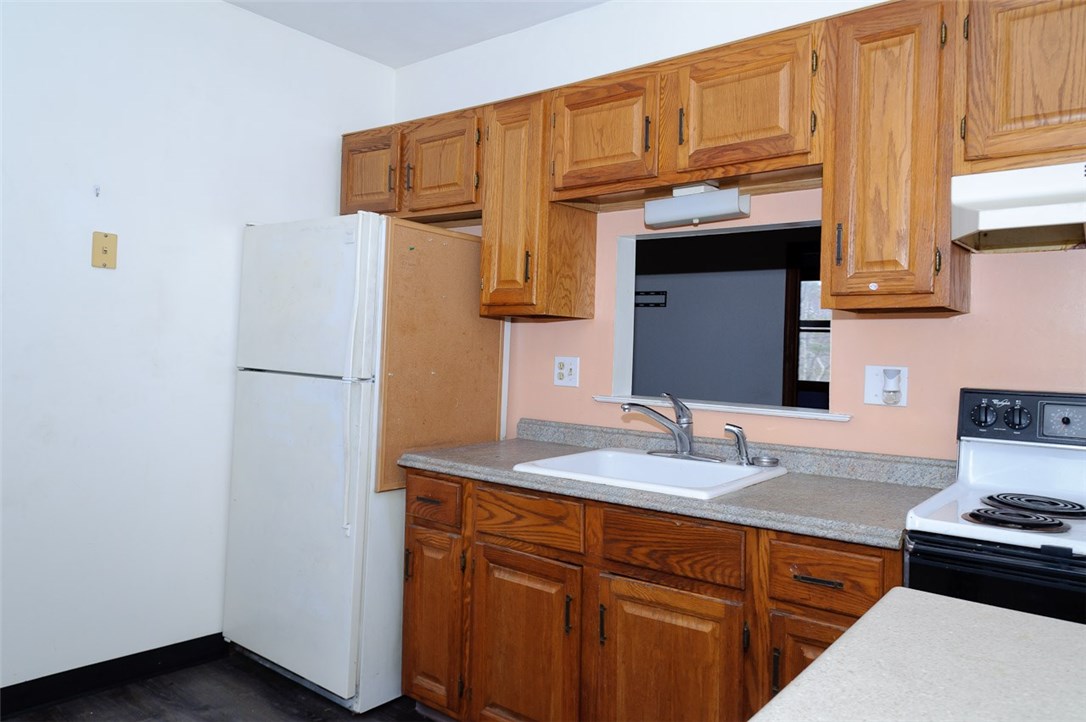 100 Ridge Road Smithfield, RI 02917 - Photo 28 of 36