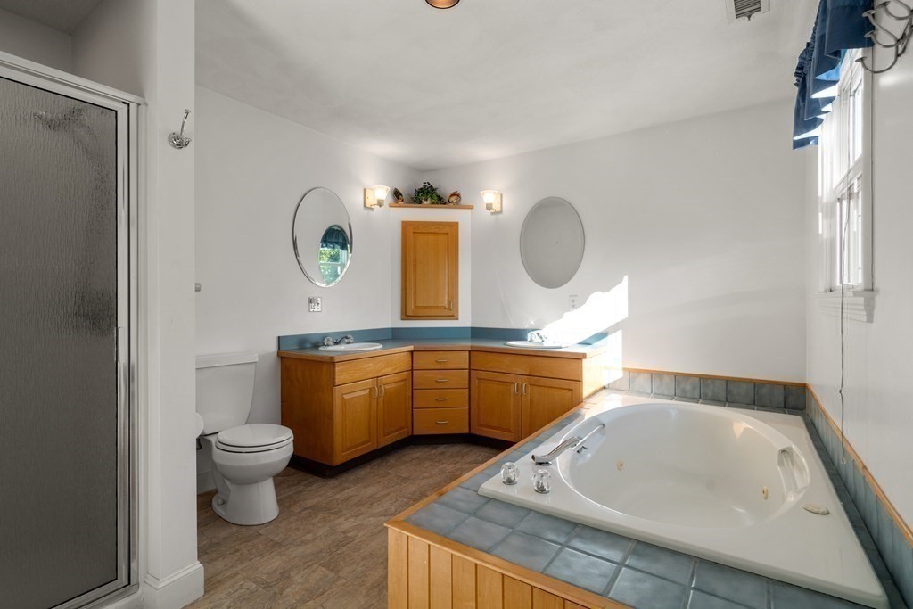 8 Sarah Doublet Road Littleton, MA 01460 - Photo 35 of 40 Gallery Image 35