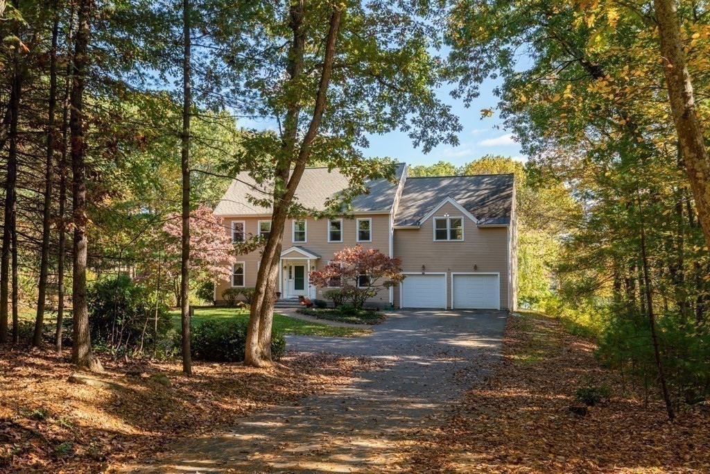 8 Sarah Doublet Road Littleton, MA 01460 - Photo 4 of 40 Gallery Image 4