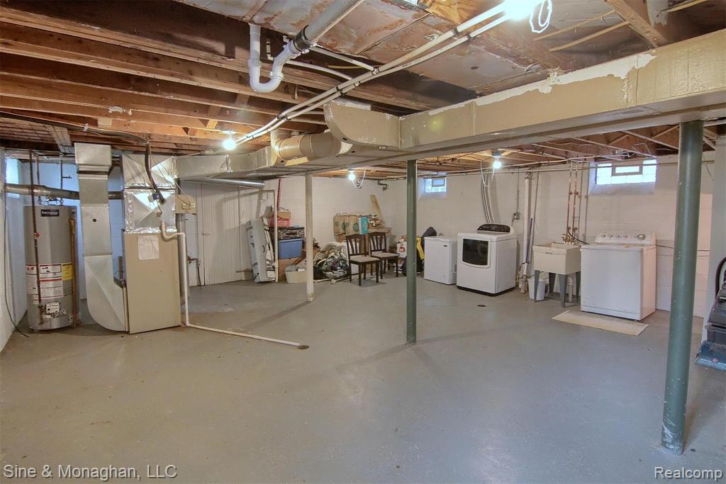 1226 Hampton Road Grosse Pointe Woods, MI 48236 - Photo 18 of 26