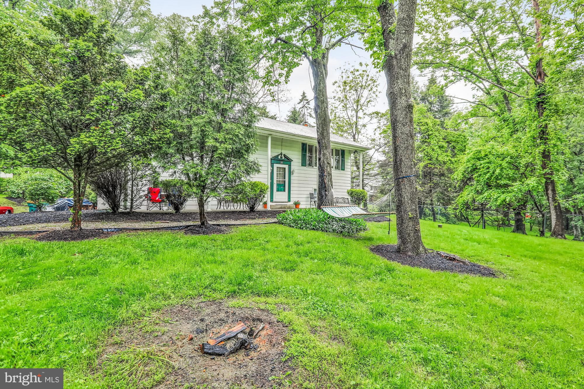 16 Sandy Run Road Yardley, PA 19067 - Photo 2 of 28 Gallery Image 2