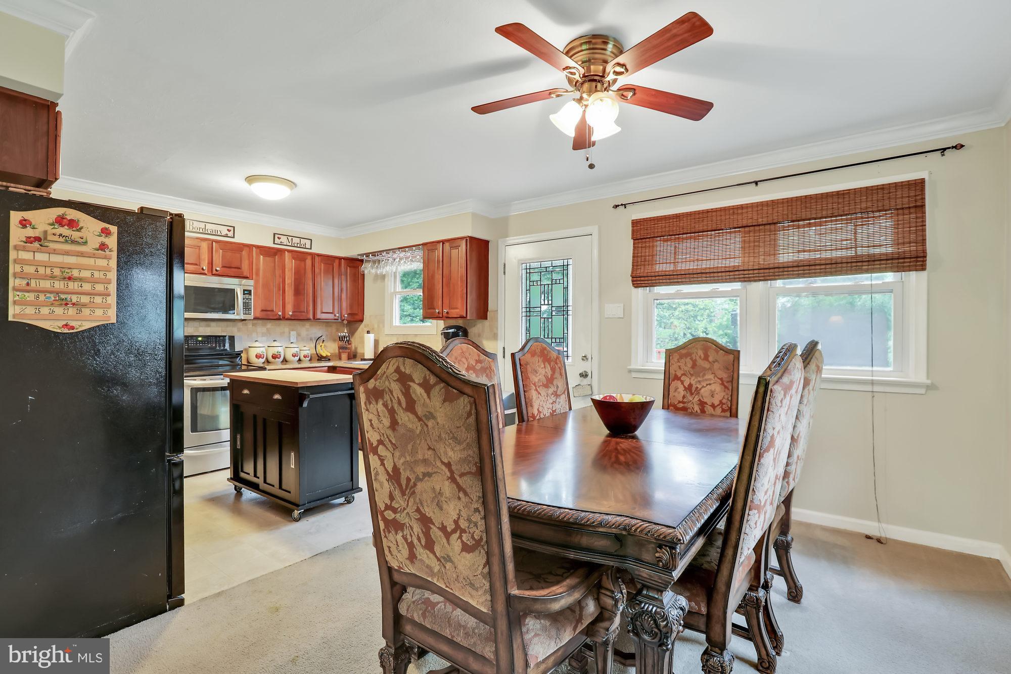 16 Sandy Run Road Yardley, PA 19067 - Photo 8 of 28 Gallery Image 8