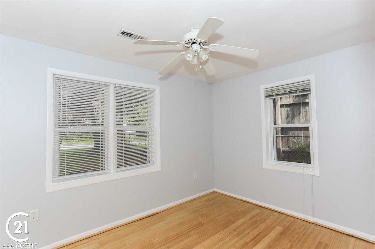 2895 Walsh Drive Rochester, MI 48309 - Photo 25 of 38 31380223-24.JPG
