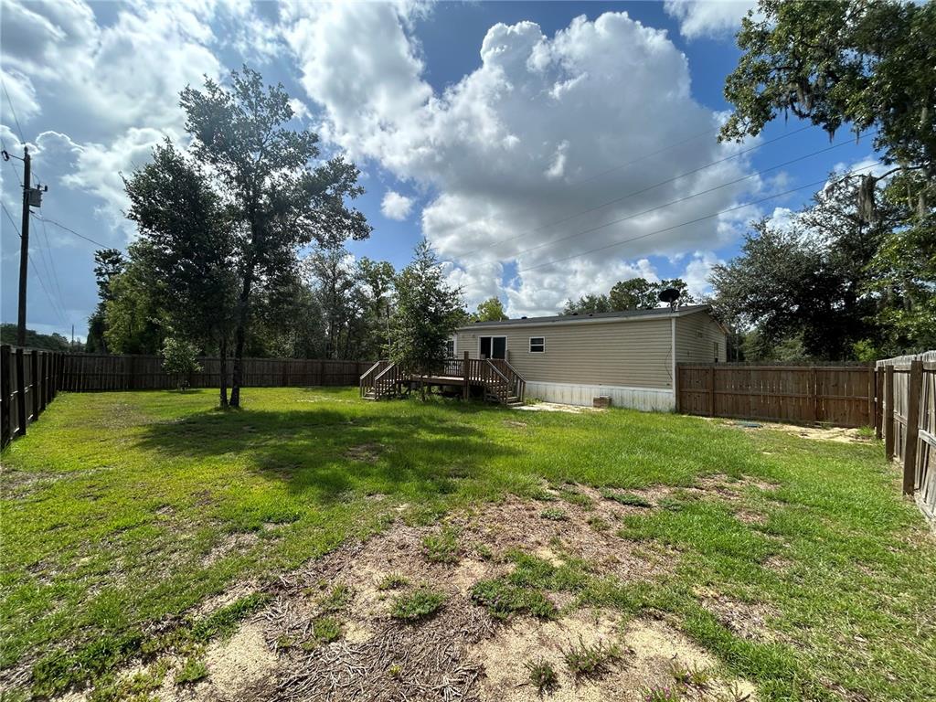 11231 Northeast 60th Street Bronson, FL 32621 - Photo 5 of 14