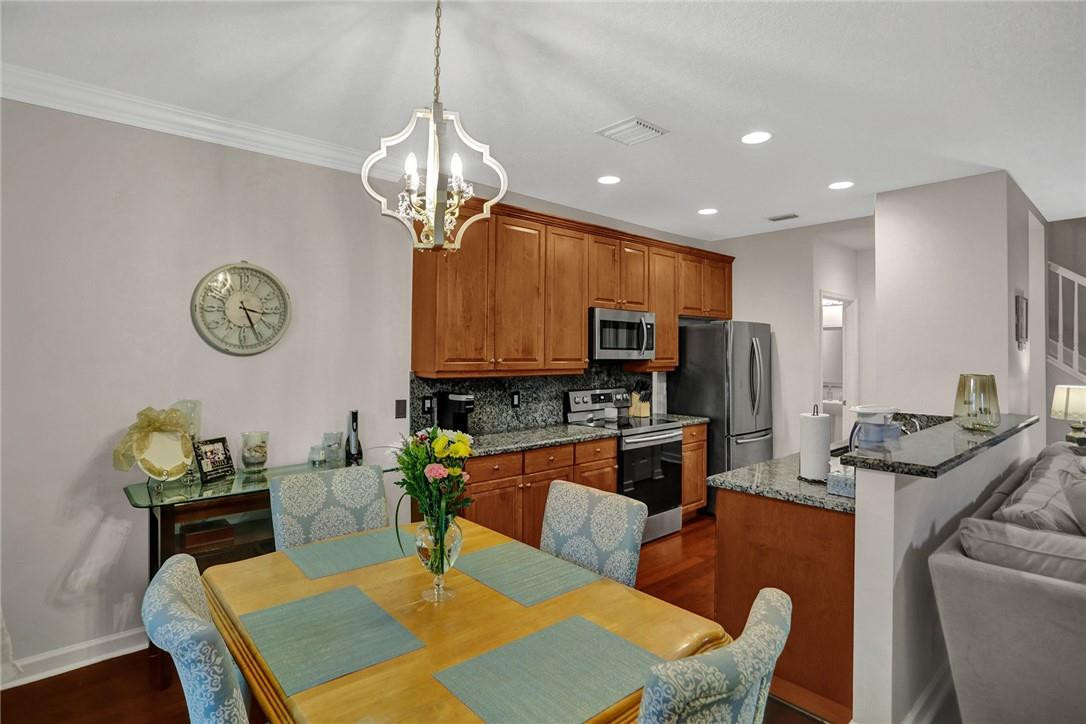 183 Astor Circle Delray Beach, FL 33484 - Photo 12 of 36 Photo 12