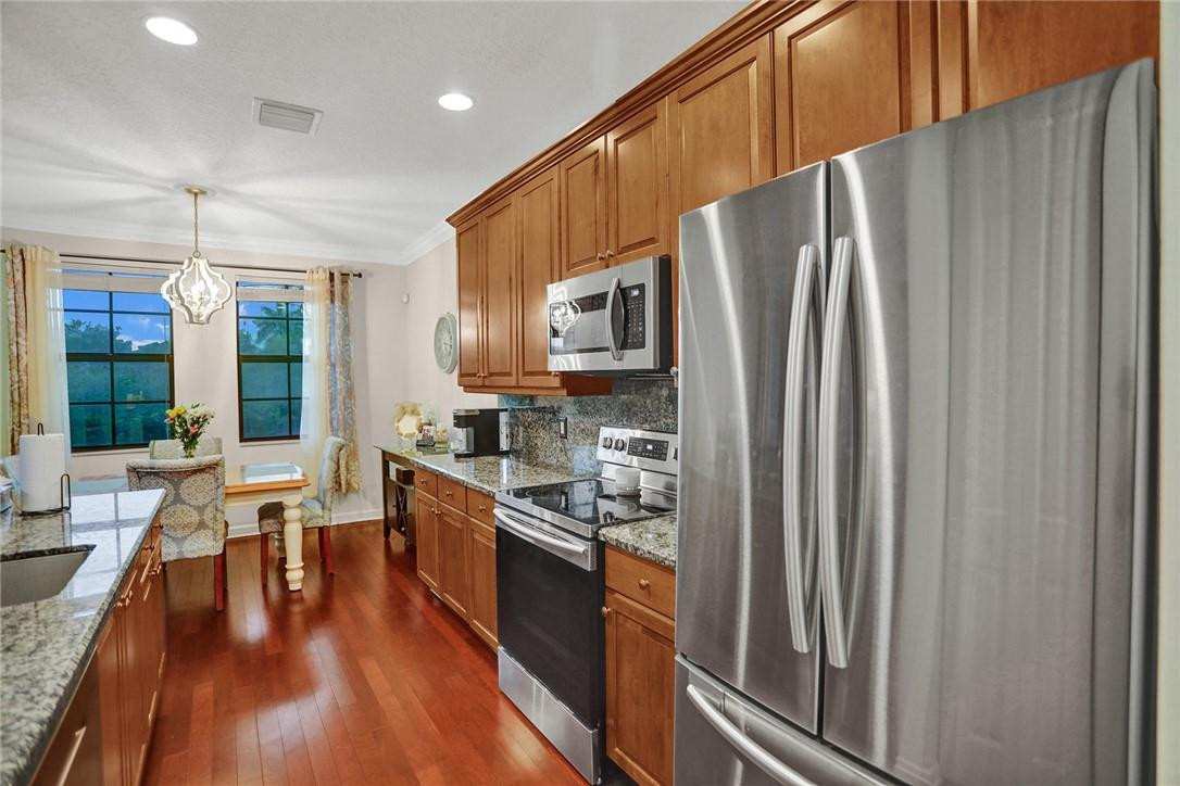 183 Astor Circle Delray Beach, FL 33484 - Photo 7 of 36 Photo 7