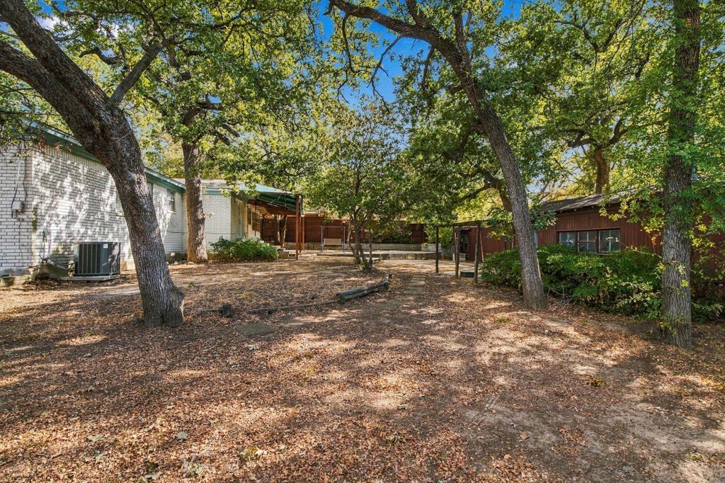 101 South Heartz Road Coppell, TX 75019 - Photo 17 of 40 Gallery Image 17