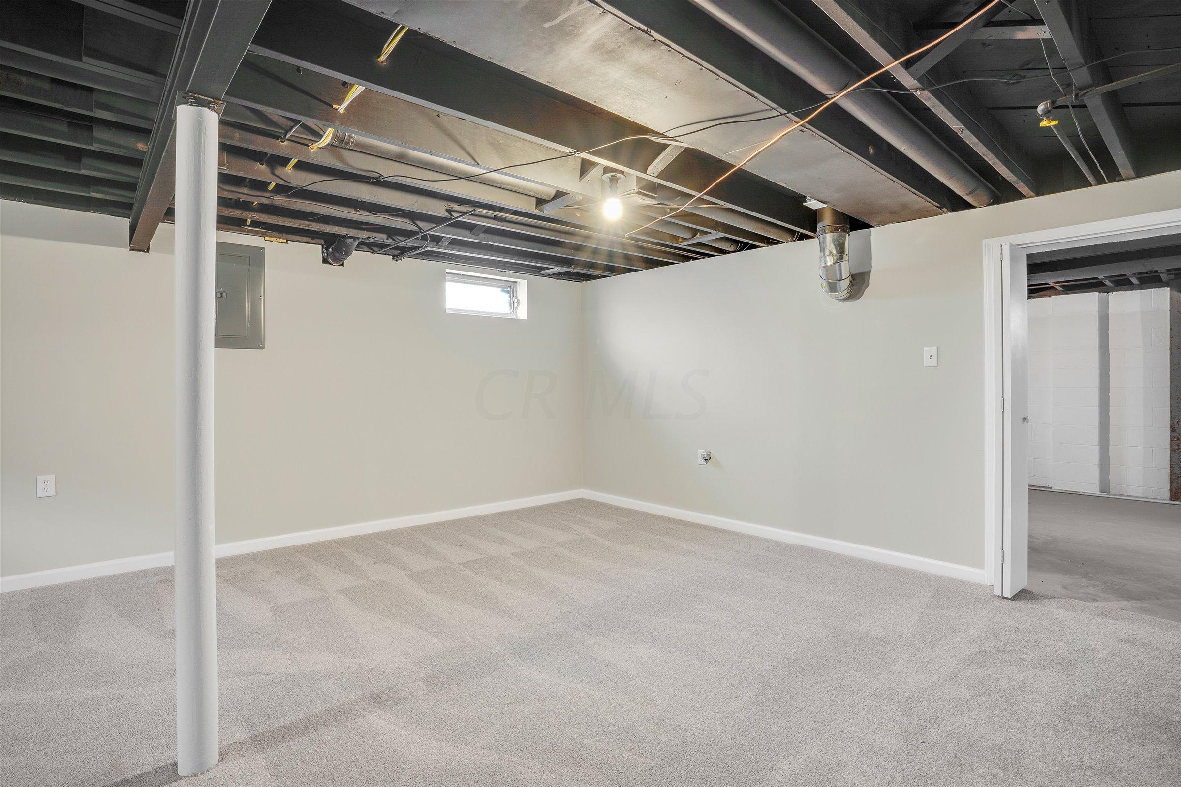 1823 Woodcrest Road Columbus, OH 43232 - Photo 28 of 40 Gallery Image 28