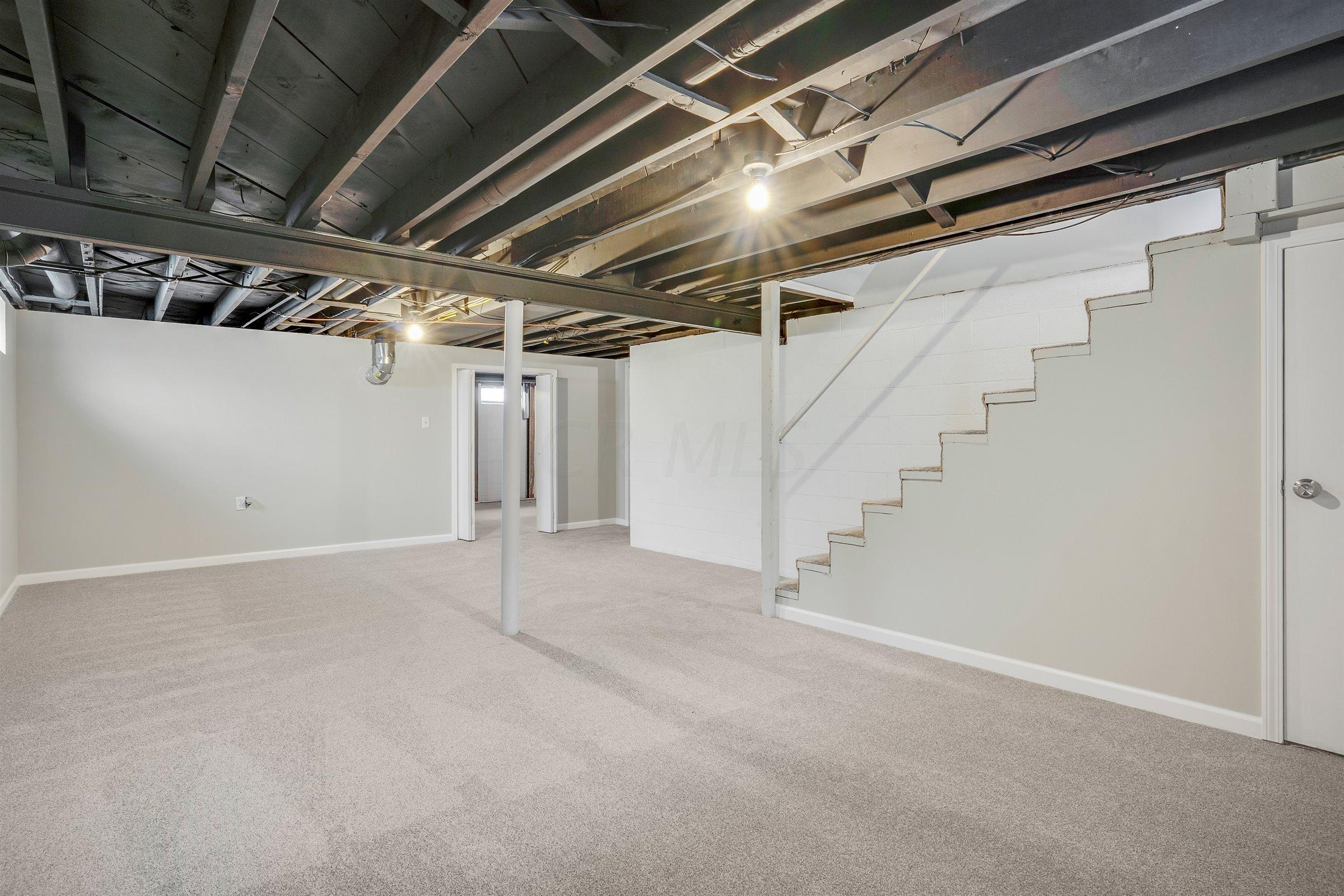 1823 Woodcrest Road Columbus, OH 43232 - Photo 30 of 40 Gallery Image 30