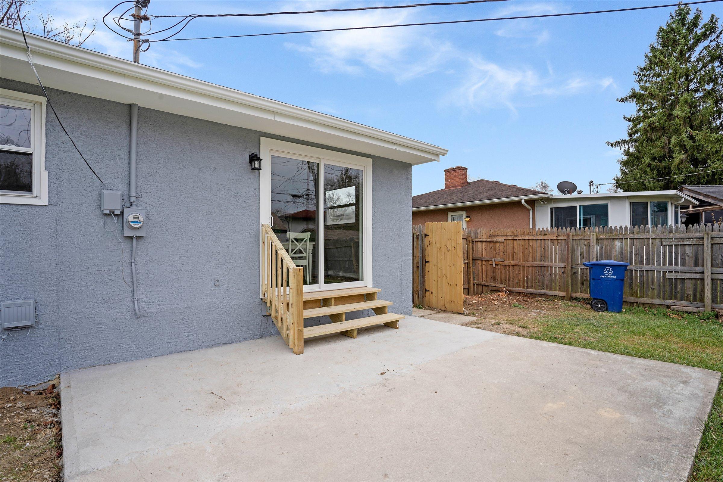 1823 Woodcrest Road Columbus, OH 43232 - Photo 36 of 40 Gallery Image 36