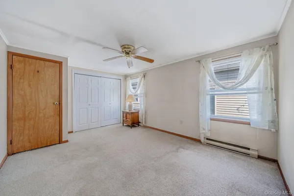 $139,999 | 191 Village Circle West, Manorville, NY 11949