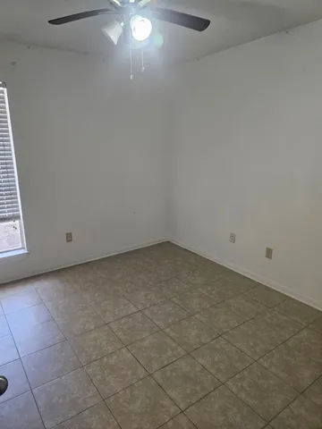 a view of utility room