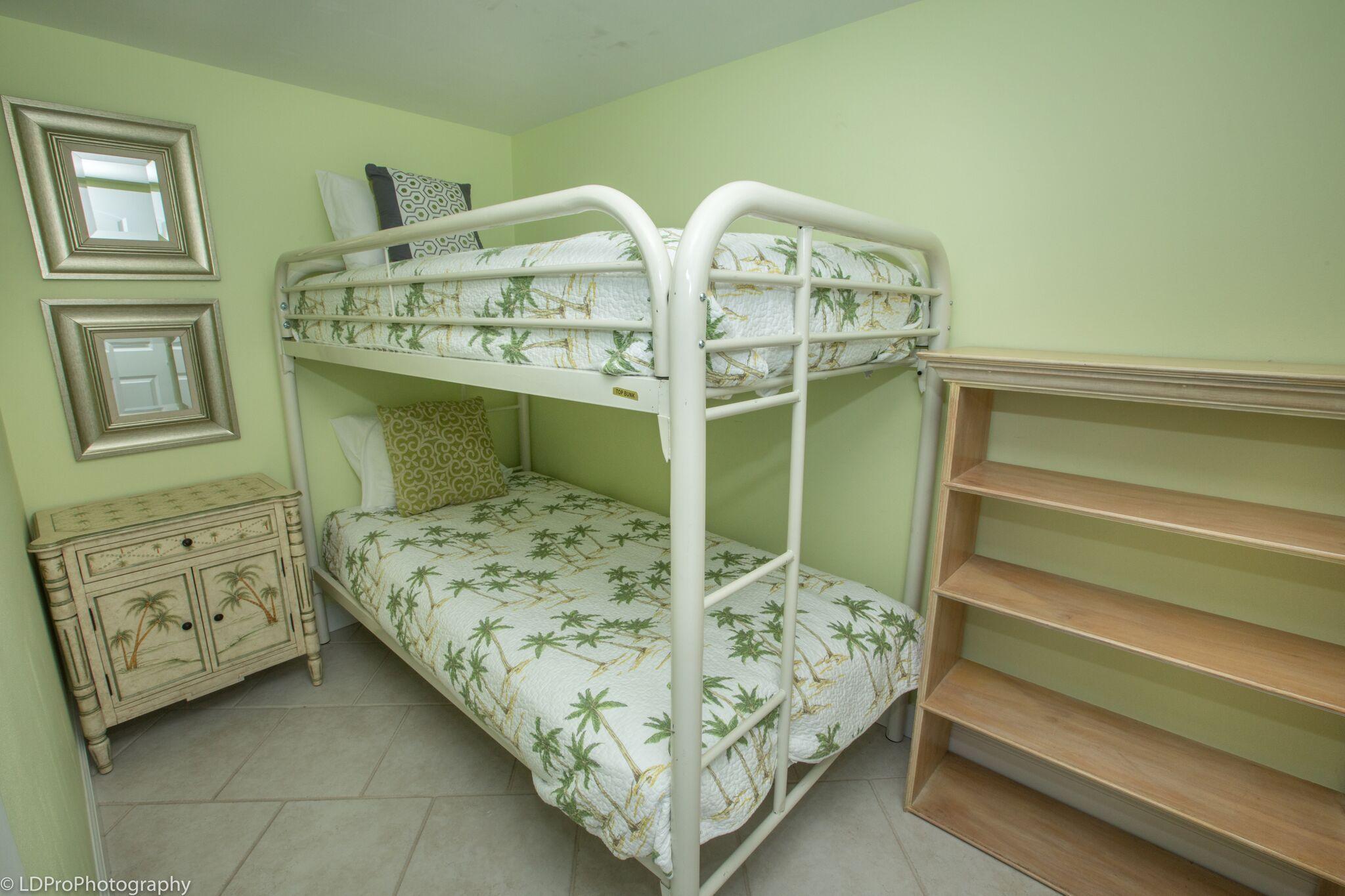 30 Moreno Point Road, Unit 601A Destin, FL 32541 - Photo 26 of 32 a view of front door