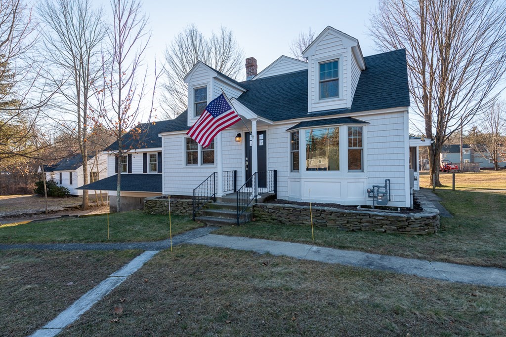33 Lowell Road Pepperell, MA 01463 - Photo 1 of 42 Gallery Image 1