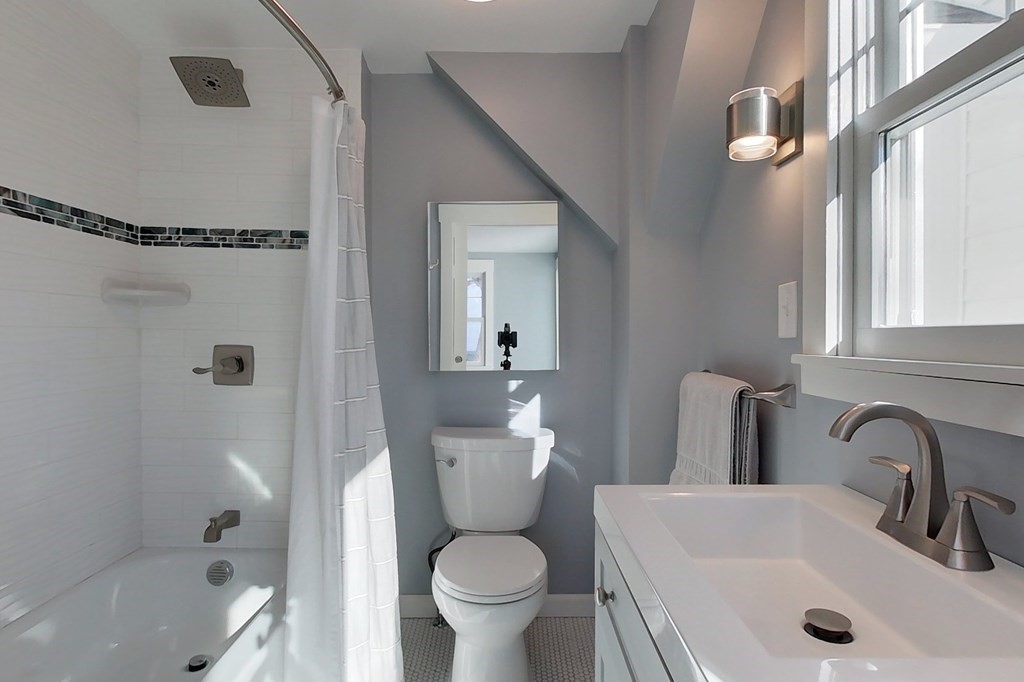33 Lowell Road Pepperell, MA 01463 - Photo 15 of 42 Gallery Image 15