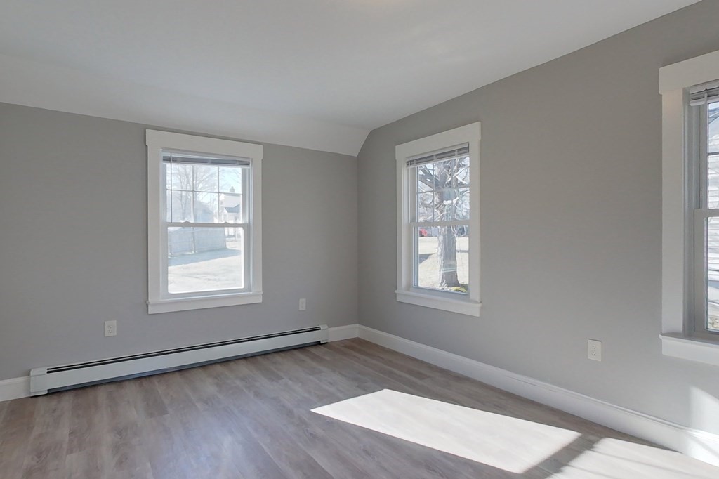 33 Lowell Road Pepperell, MA 01463 - Photo 27 of 42 Gallery Image 27