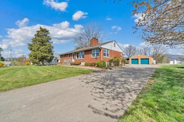 $334,950 | 1311 Penley Boulevard, Salem, VA 24153