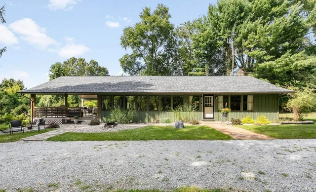 $375,000 | 51757 Hickory Road, Granger, IN 46530