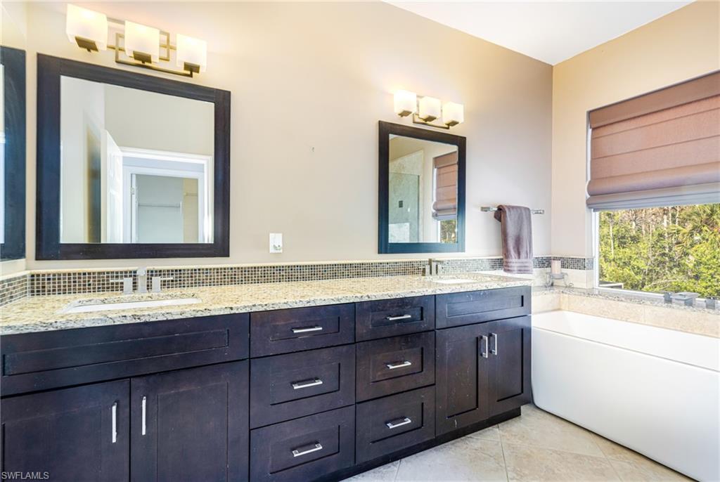 22890 Forest Ridge Drive Estero, FL 33928 - Photo 15 of 37