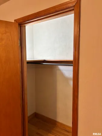 $119,000 | 303 Laurel Drive, Jacksonville, IL 62650