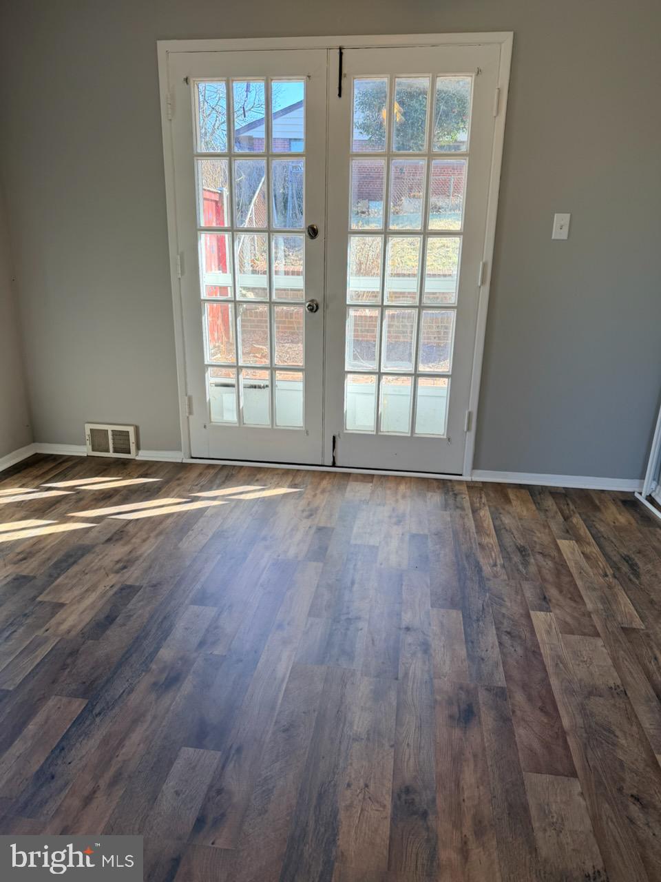 6301 Julian Street Springfield, VA 22150 - Photo 7 of 8