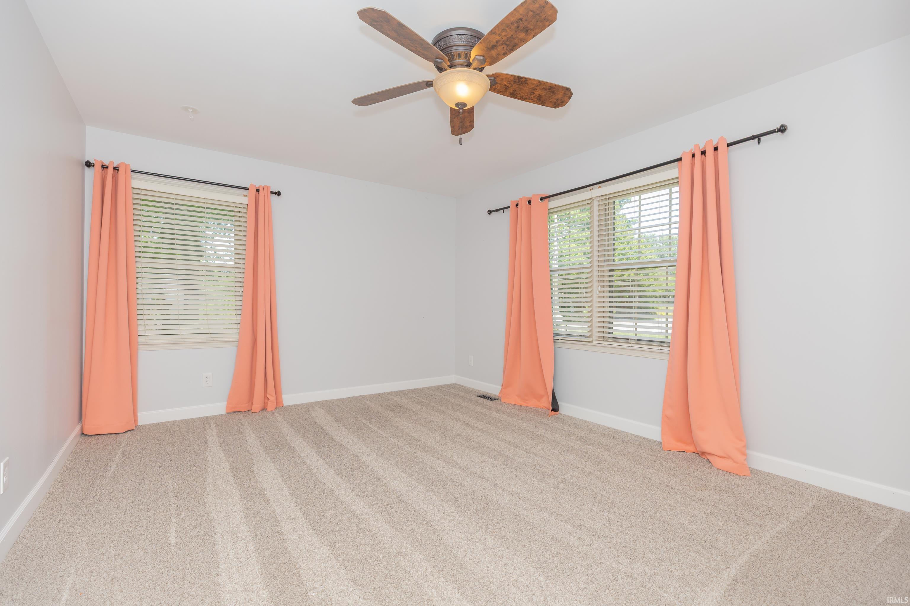 201 East Mt Pleasant Road Evansville, IN 47711 - Photo 14 of 35