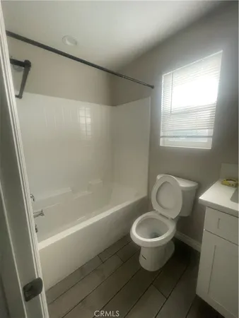 $2,800 | 4552 East 53rd Street, Maywood, CA 90270