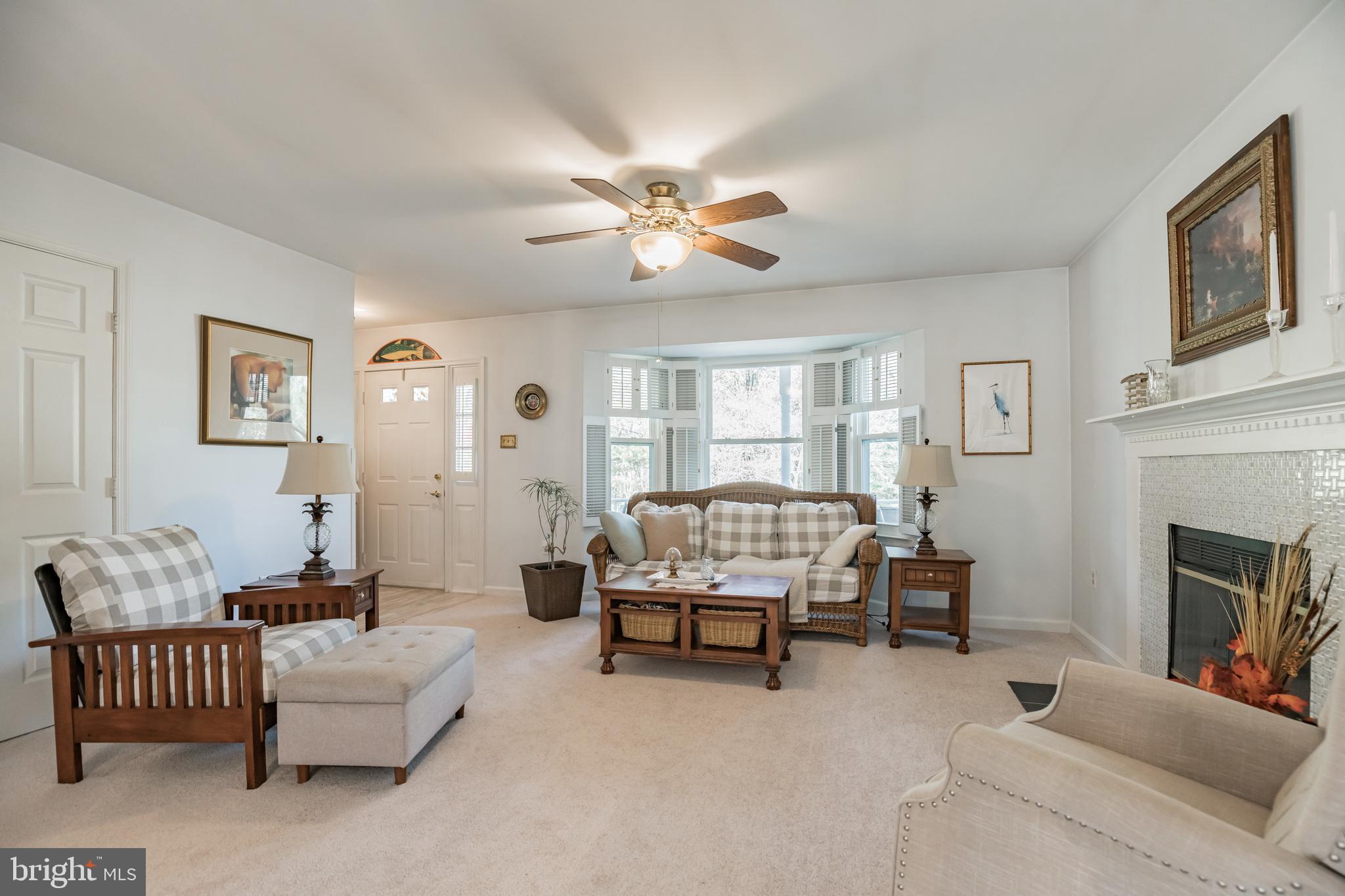 4585 Willows Road Chesapeake Beach, MD 20732 - Photo 3 of 32 Living Room