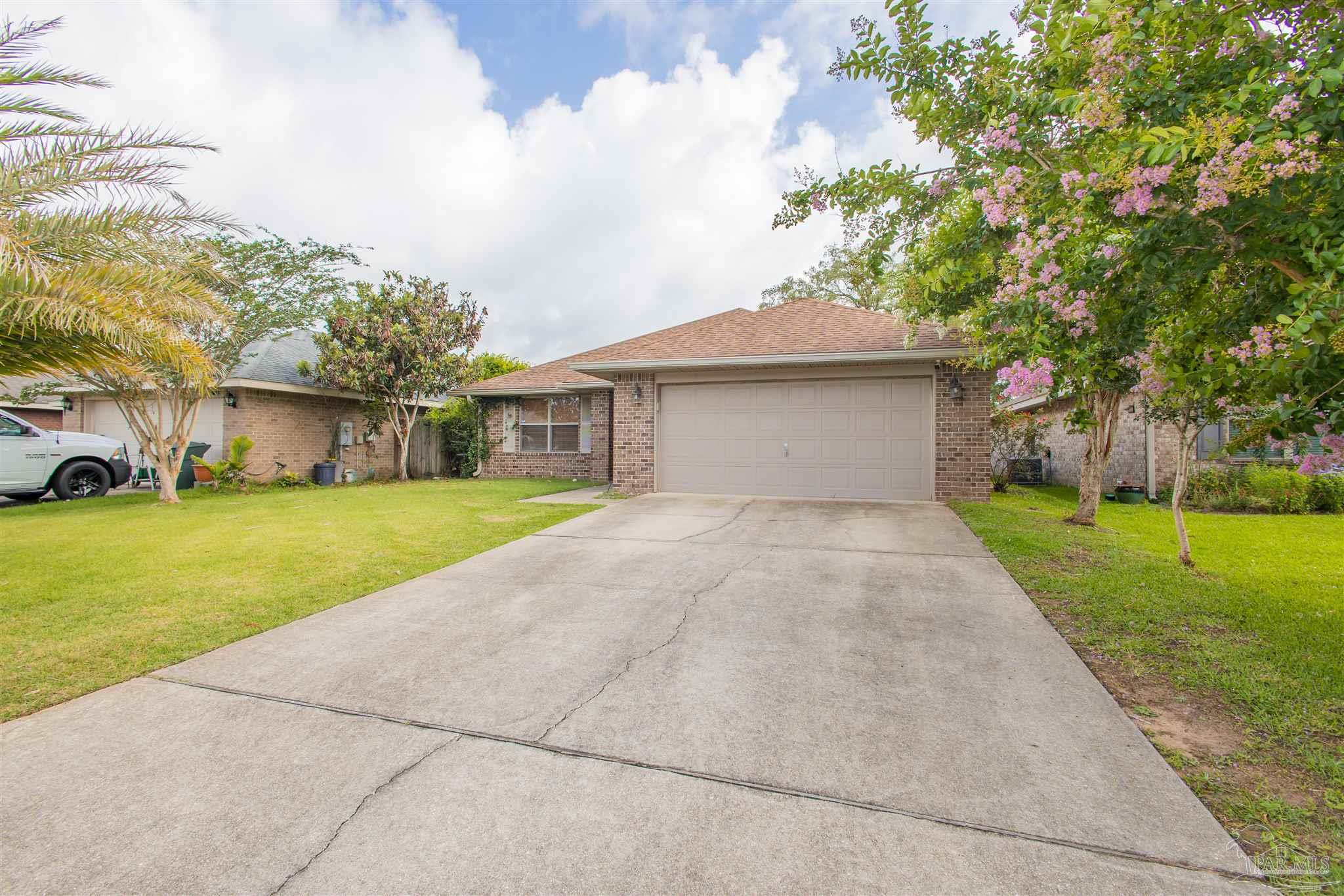 3384 Wasatch Range Loop Pensacola, FL 32526 - Photo 2 of 43 Gallery Image 2