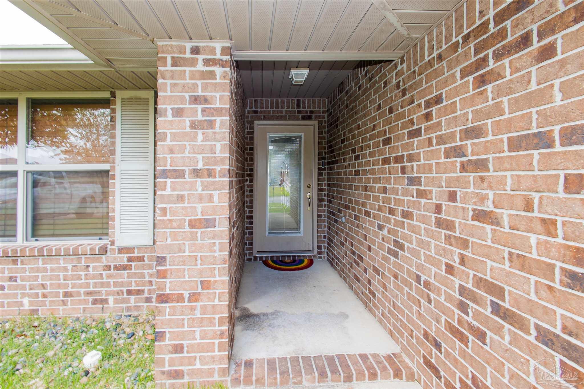 3384 Wasatch Range Loop Pensacola, FL 32526 - Photo 3 of 43 Gallery Image 3