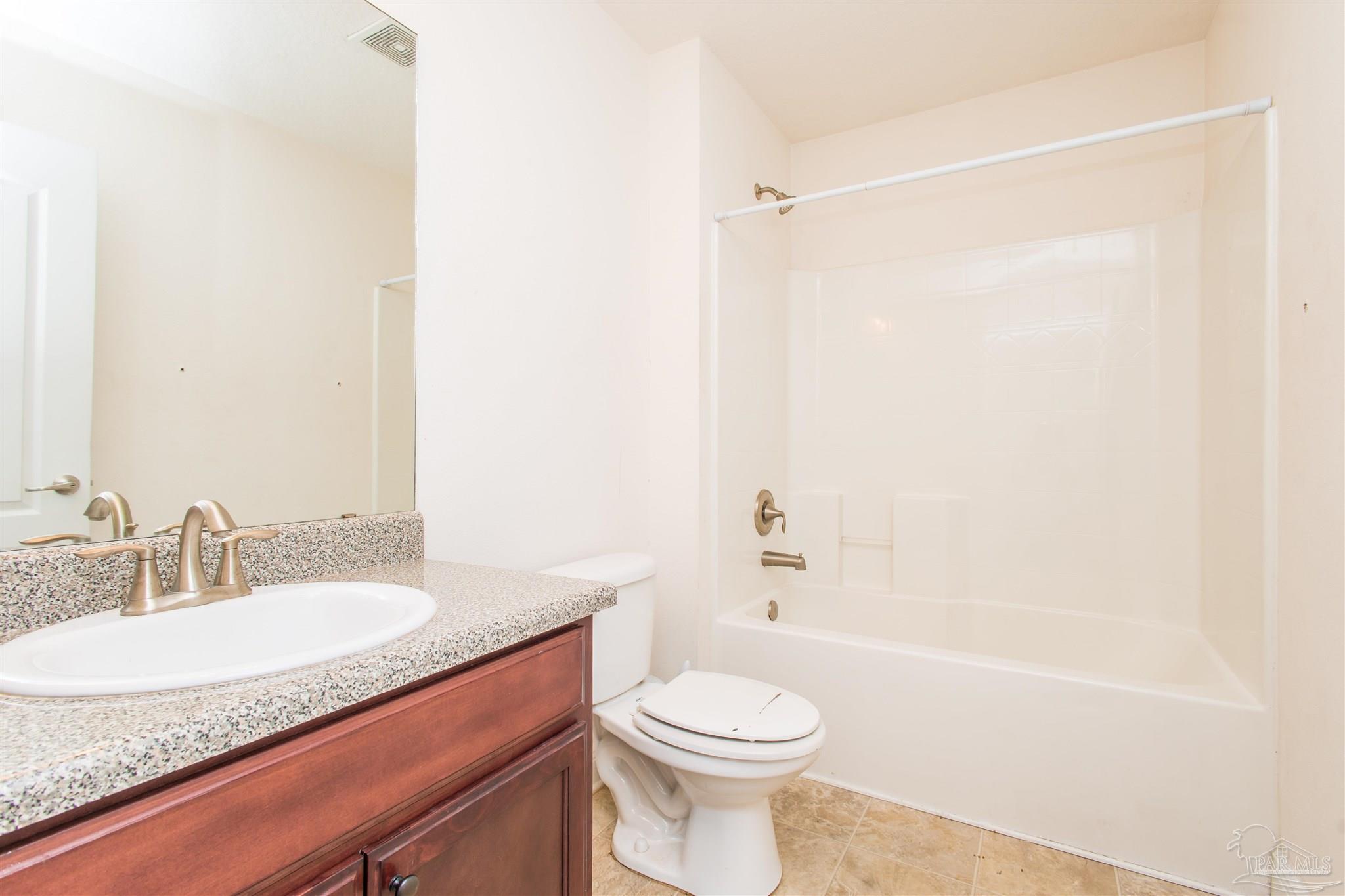 3384 Wasatch Range Loop Pensacola, FL 32526 - Photo 10 of 43 Gallery Image 10