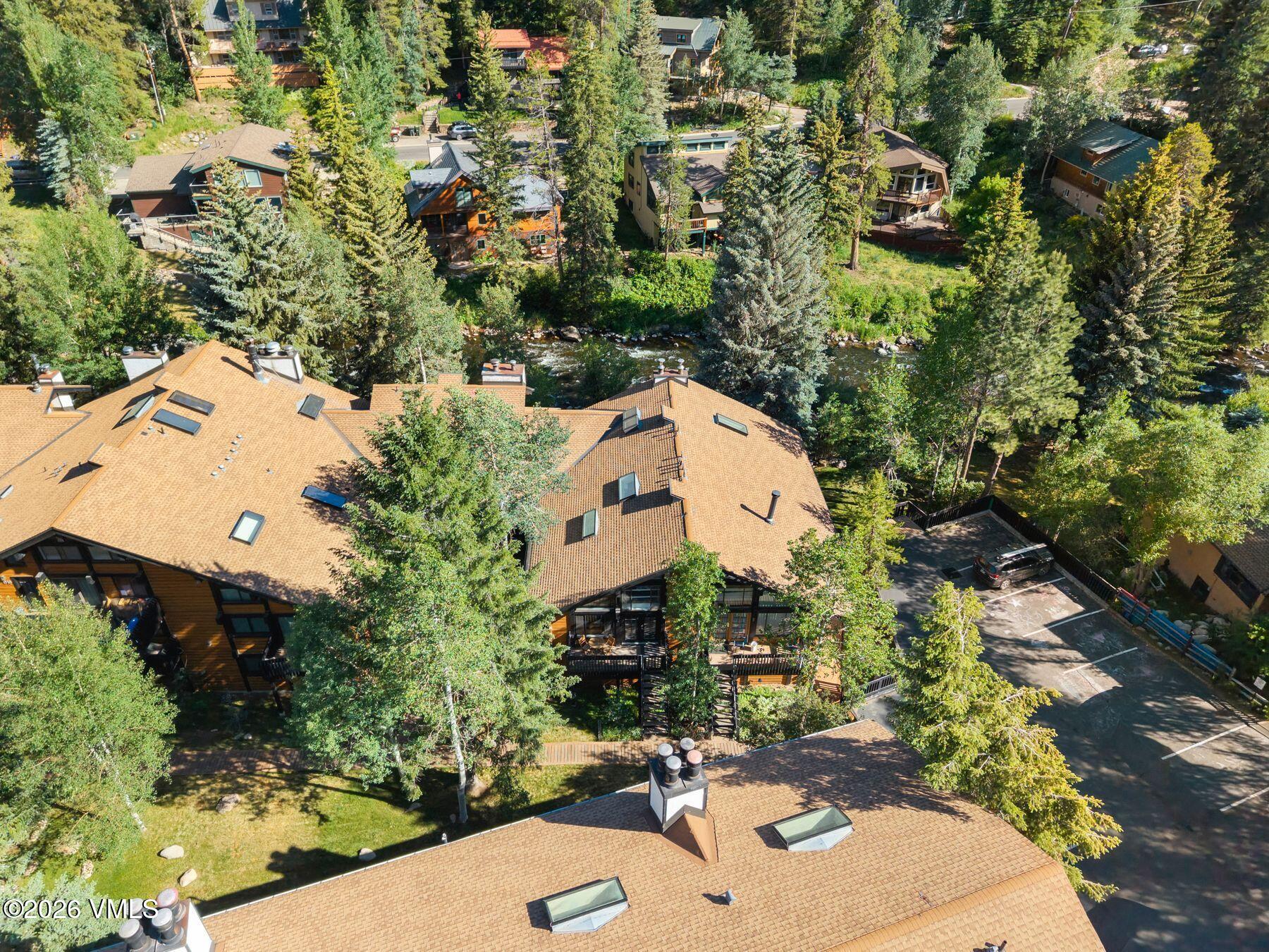 2958 South Frontage Road West, Unit B4 Vail, CO 81657 - Photo 22 of 25 photo_online_022