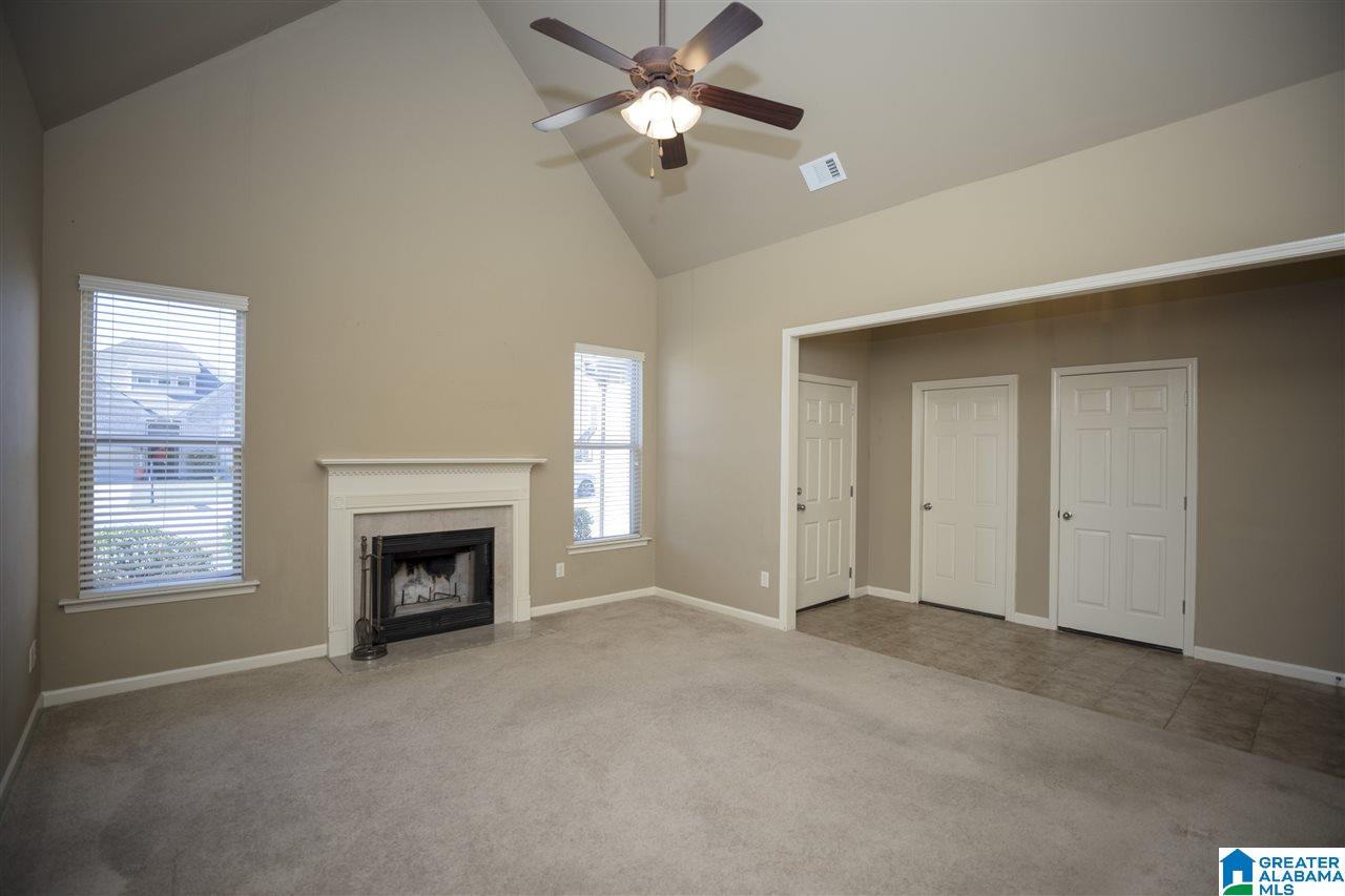 1040 Maryanna Road Calera, AL 35040 - Photo 3 of 27