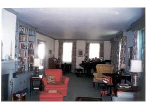 27 Elliot Street Exeter, NH 03833 - Photo 3 of 5