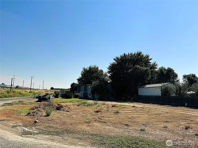 $605,000 | 2255 West Mockingbird Lane, Othello, WA 99344