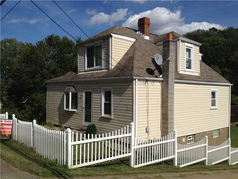 3142 Santiago Road Imperial, PA 15126 - Photo 1 of 13 Exterior Front.