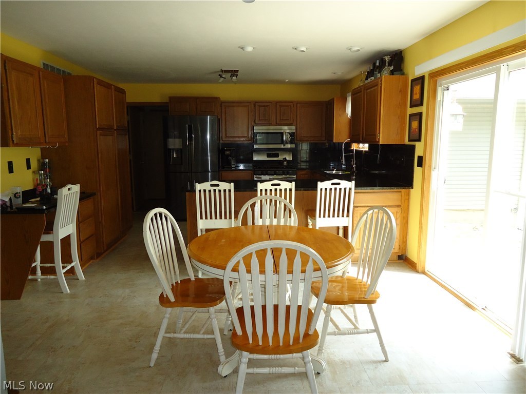 980 West Wilcox Road Port Clinton, OH 43452 - Photo 12 of 31