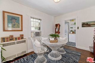32 Fleet Street Marina del Rey, CA 90292 - Photo 38 of 39 a dining room with furniture and window