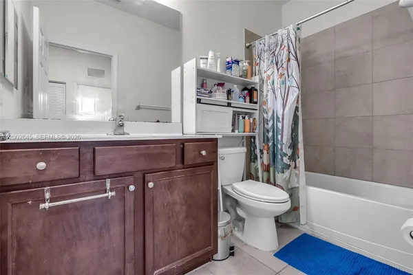 $550,000 | 10371 West 32nd Lane, Hialeah, FL 33018