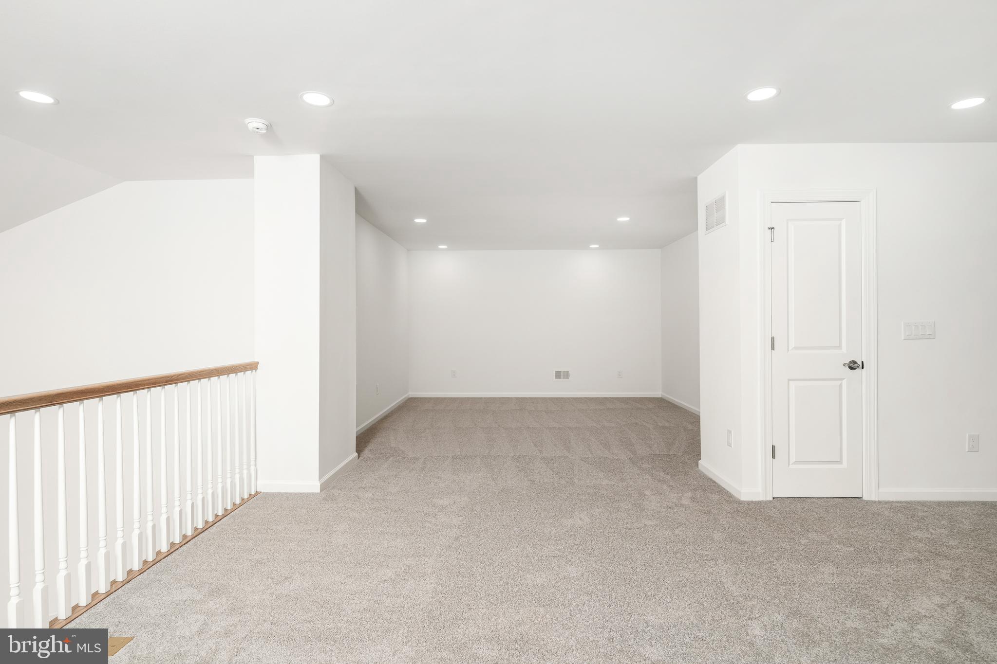 55 Kay Chiarello Way Hamilton, NJ 08690 - Photo 29 of 49