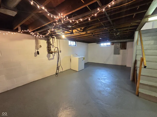 $115,000 | 2611 North 13th Street, Terre Haute, IN 47804