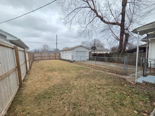 $115,000 | 2611 North 13th Street, Terre Haute, IN 47804