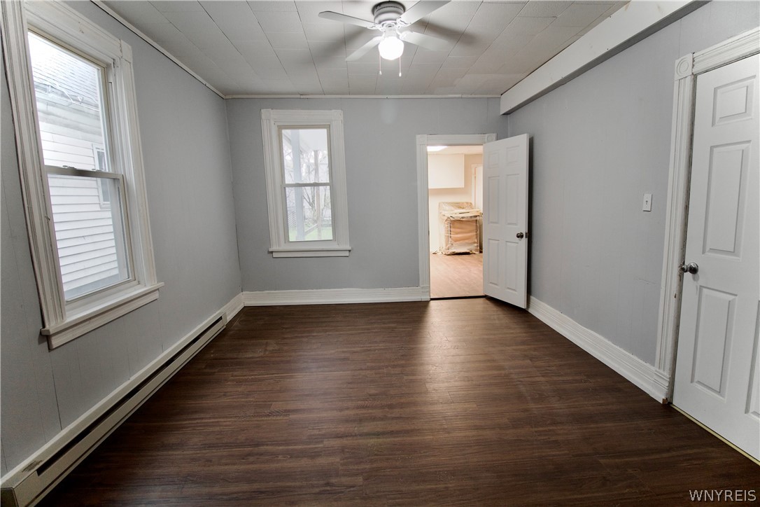 88 Roehrer Avenue Buffalo, NY 14208 - Photo 6 of 11