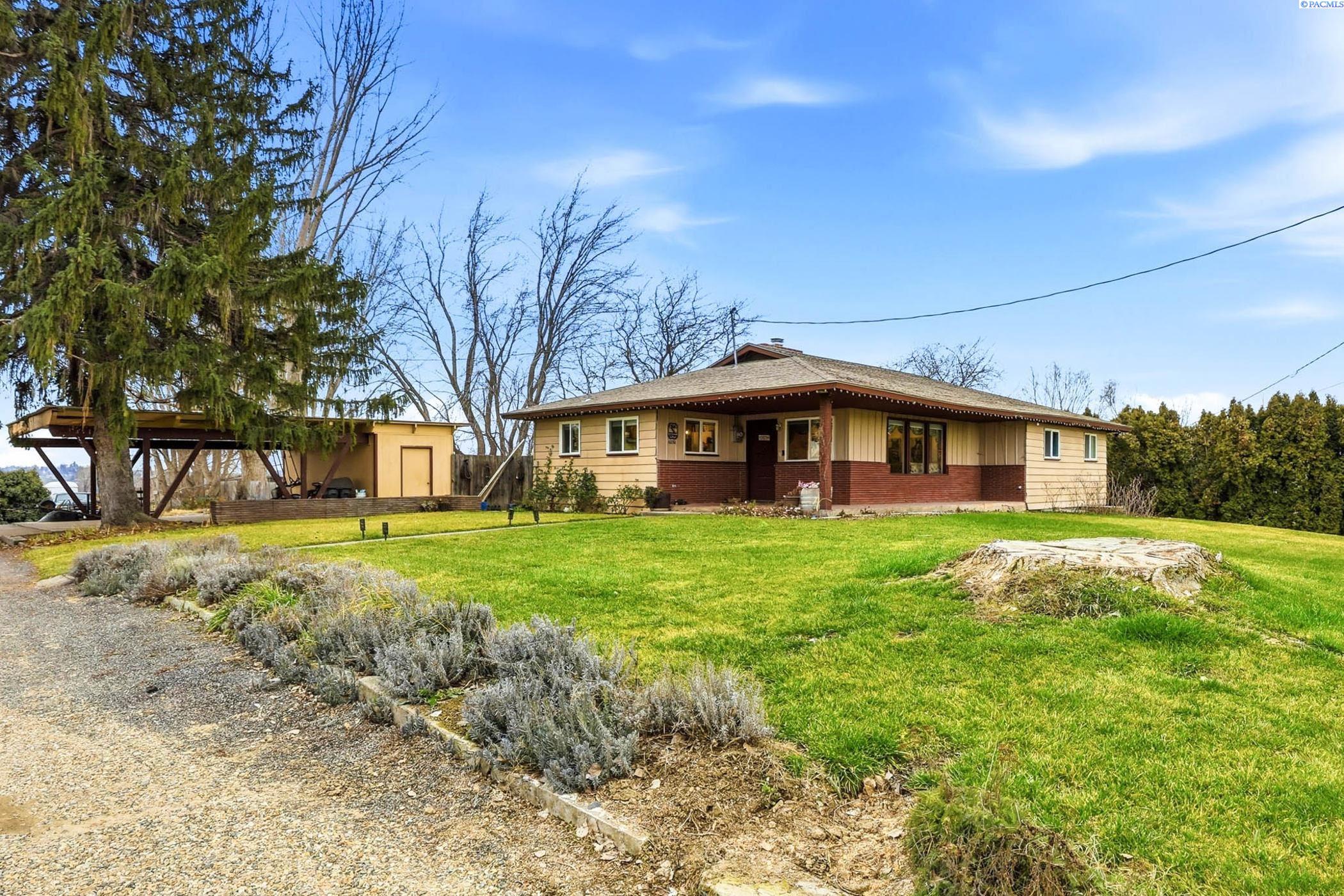 6850 Van Belle Road Sunnyside, WA 98944 - Photo 1 of 30 Gallery Image 1